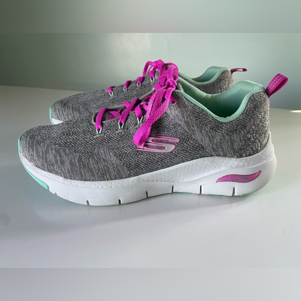 Skechers Arch Fit Air Cooled Size 9W Comfort Shoes Athletic Gray White Pink - Picture 6 of 15